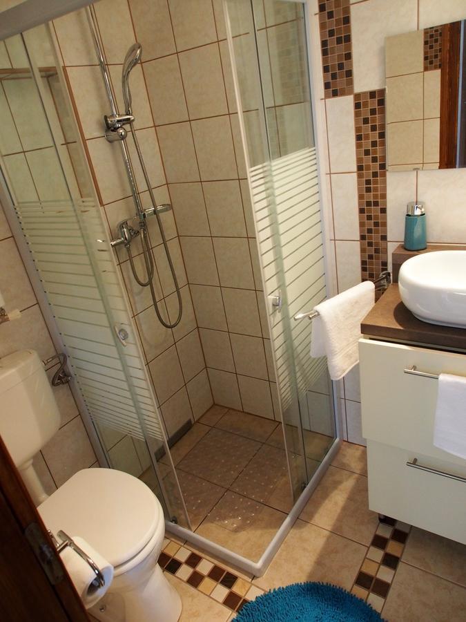 Laszlo Nyaralohaz Balatonfenyves Ngoại thất bức ảnh